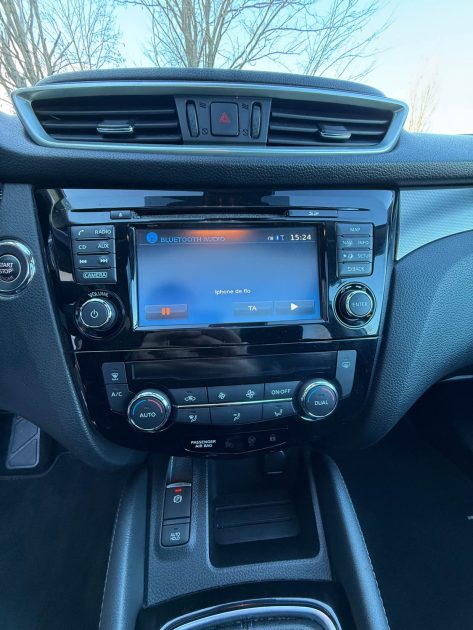 NISSAN QASHQAI 1.2 DIG-T 115 VISIA - CAMERA 360 - TOIT PANORAMIQUE 