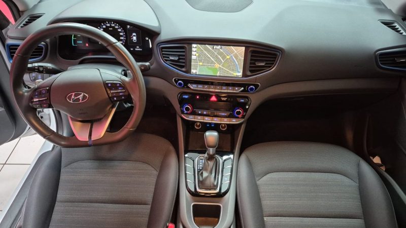HYUNDAI IONIQ 141cv BUSINESS HYBRIDE 1.6/1 ERE MAIN/TVA RECUPERABLE