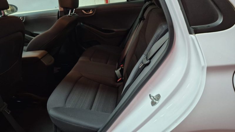 HYUNDAI IONIQ 141cv BUSINESS HYBRIDE 1.6/1 ERE MAIN/TVA RECUPERABLE