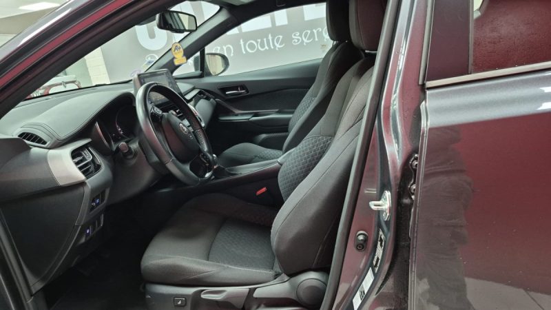 TOYOTA C-HR SUV 1.8 HYBRIDE 122cv DYNAMIC BUSINESS/1 ERE MAIN/TVA RECUPERABLE