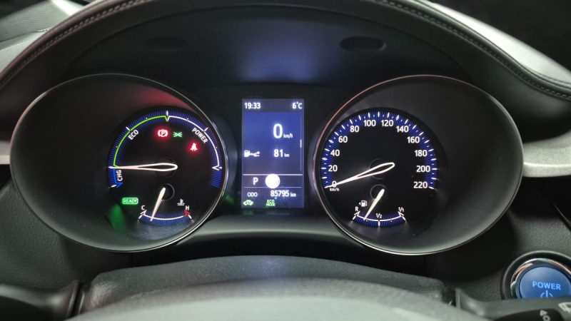 TOYOTA C-HR SUV 1.8 HYBRIDE 122cv DYNAMIC BUSINESS/1 ERE MAIN/TVA RECUPERABLE