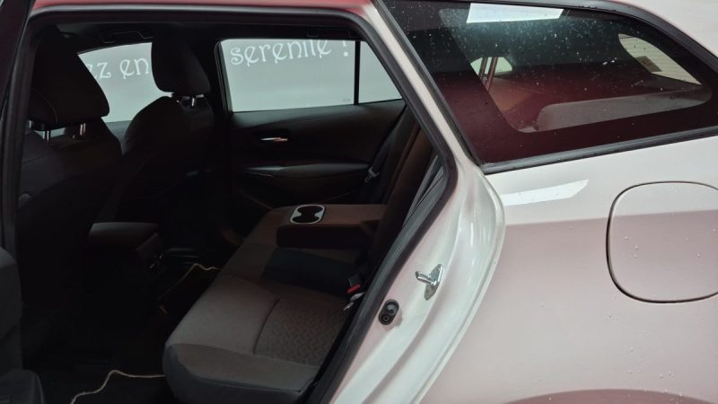 TOYOTA COROLLA TOURING SPORTS 184cv DYNAMIC BUSINESS/1 ERE MAIN/TVA RECUPERABLE