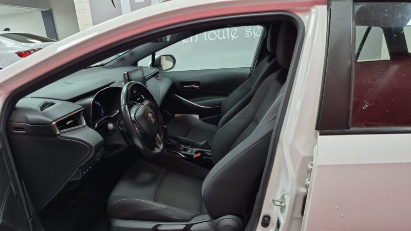 TOYOTA COROLLA TOURING SPORTS 184cv DYNAMIC BUSINESS/1 ERE MAIN/TVA RECUPERABLE