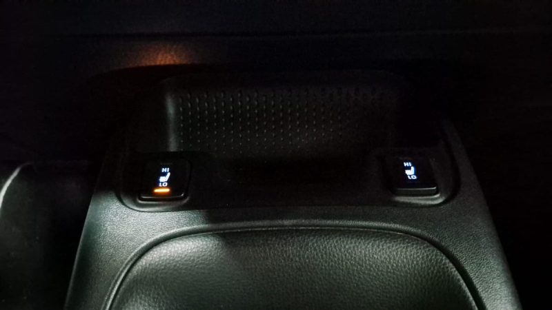 TOYOTA COROLLA BERLINE HYBRIDE 122cv DYNAMIC BUSINESS/1 ERE MAIN/TVA RECUPERABLE