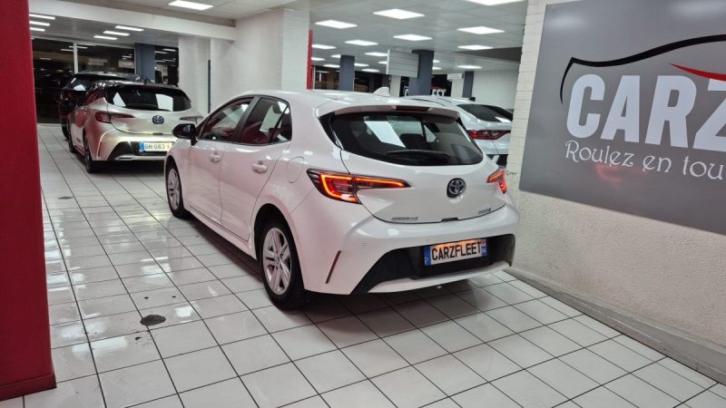 TOYOTA COROLLA BERLINE HYBRIDE 122cv DYNAMIC BUSINESS/1 ERE MAIN/TVA RECUPERABLE