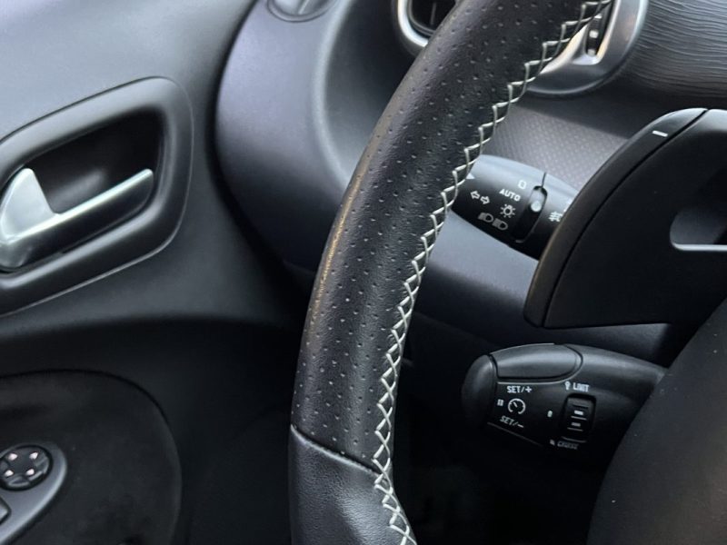 CITROEN C3 PICASSO PHASE 2 EXCLUSIVE 1.6 VTI 120 Cv 1ERE MAIN / BOITE AUTO 26 100 Kms GARANTIE 1 AN