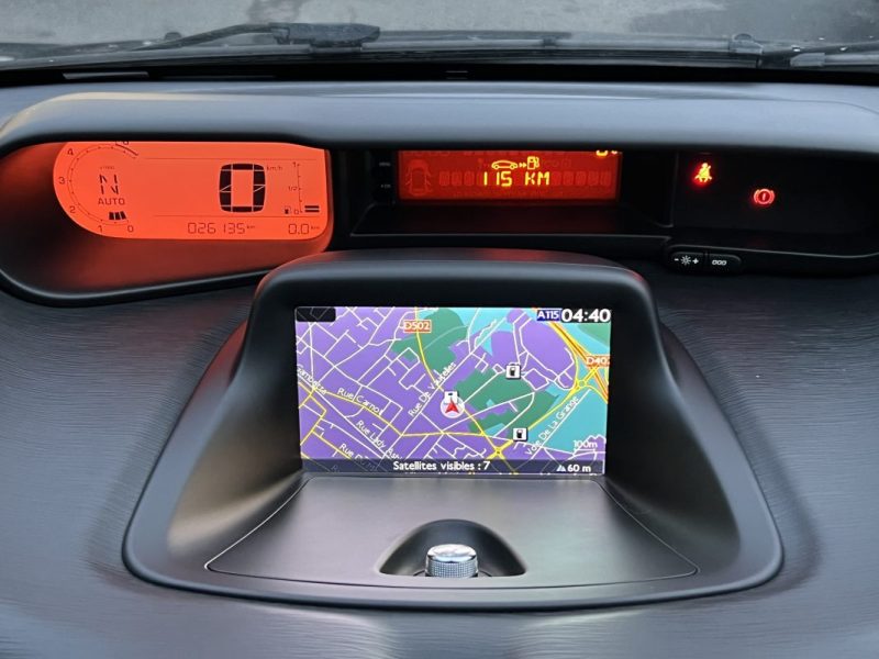 CITROEN C3 PICASSO PHASE 2 EXCLUSIVE 1.6 VTI 120 Cv 1ERE MAIN / BOITE AUTO 26 100 Kms GARANTIE 1 AN