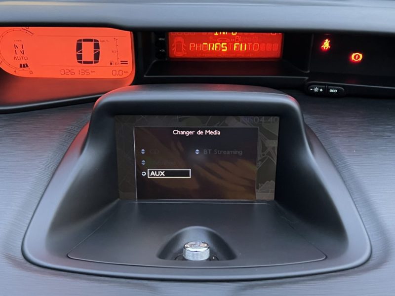 CITROEN C3 PICASSO PHASE 2 EXCLUSIVE 1.6 VTI 120 Cv 1ERE MAIN / BOITE AUTO 26 100 Kms GARANTIE 1 AN