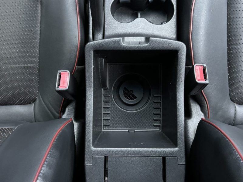 HYUNDAI SANTA FE II 2.2 CRDI 155 Cv 2WD 1ERE MAIN / INTERIEUR CUIR 50 100 Kms - GARANTIE 1 AN