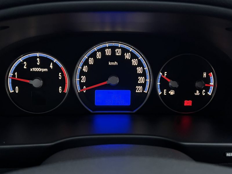 HYUNDAI SANTA FE II 2.2 CRDI 155 Cv 2WD 1ERE MAIN / INTERIEUR CUIR 50 100 Kms - GARANTIE 1 AN