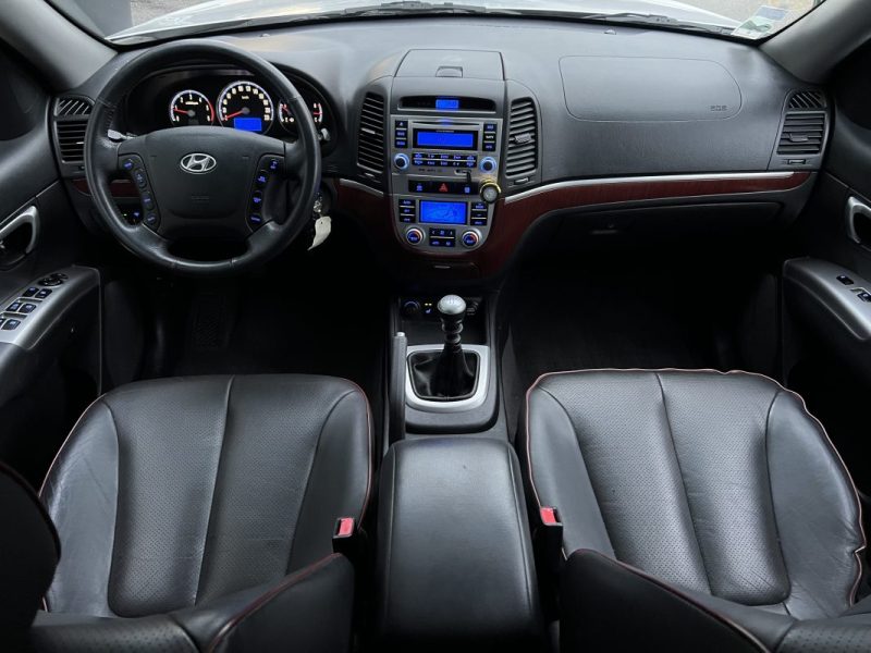 HYUNDAI SANTA FE II 2.2 CRDI 155 Cv 2WD 1ERE MAIN / INTERIEUR CUIR 50 100 Kms - GARANTIE 1 AN