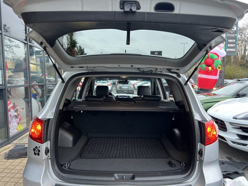 HYUNDAI SANTA FE II 2.2 CRDI 155 Cv 2WD 1ERE MAIN / INTERIEUR CUIR 50 100 Kms - GARANTIE 1 AN