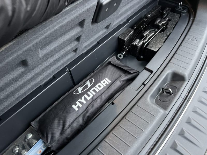 HYUNDAI SANTA FE II 2.2 CRDI 155 Cv 2WD 1ERE MAIN / INTERIEUR CUIR 50 100 Kms - GARANTIE 1 AN