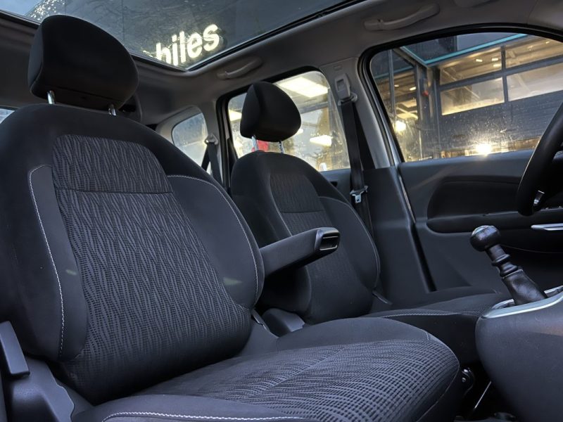 CITROEN C3 PICASSO PHASE 2 EXCLUSIVE 1.6 HDI 115 Cv 1ERE MAIN / 56 600 Kms GPS TOIT PANO Garantie1an