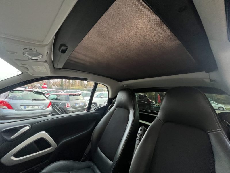 SMART FORTWO COUPE II PHASE 2 BRABUS 1.2 TURBO 102 Cv - PROBLEME POMMEAU VITESSE / 35 600 Kms