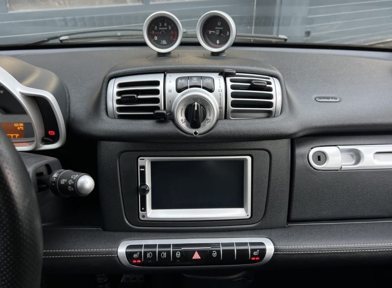 SMART FORTWO COUPE II PHASE 2 BRABUS 1.2 TURBO 102 Cv - PROBLEME POMMEAU VITESSE / 35 600 Kms