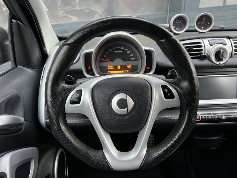 SMART FORTWO COUPE II PHASE 2 BRABUS 1.2 TURBO 102 Cv - PROBLEME POMMEAU VITESSE / 35 600 Kms