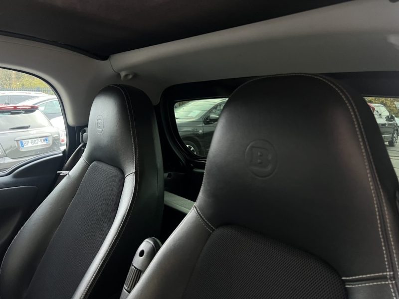 SMART FORTWO COUPE II PHASE 2 BRABUS 1.2 TURBO 102 Cv - PROBLEME POMMEAU VITESSE / 35 600 Kms
