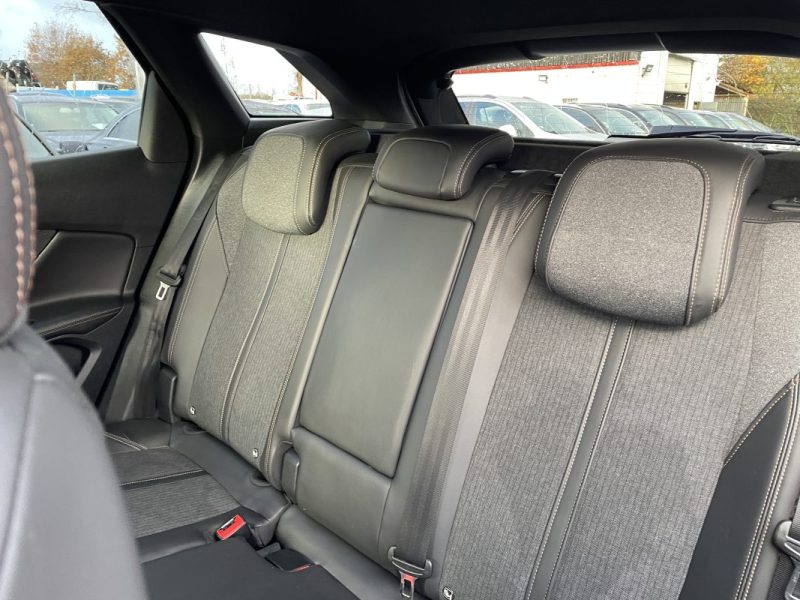 PEUGEOT 3008 - 2 1.6 BLUE HDI 120CV  GT LINE  GARANTIE 3/12 MOIS 2018