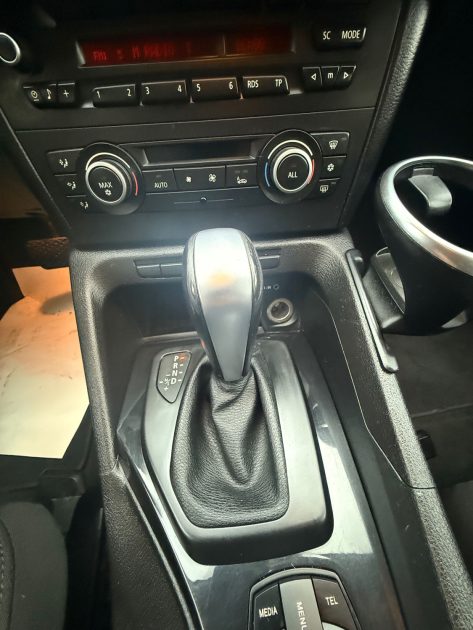 BMW X1 E84 18D 2.0D 143CV - 16V TURBO XDRIVE BOITE AUTOMATIQUE 2011