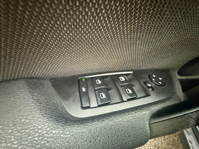 BMW X1 E84 18D 2.0D 143CV - 16V TURBO XDRIVE BOITE AUTOMATIQUE 2011