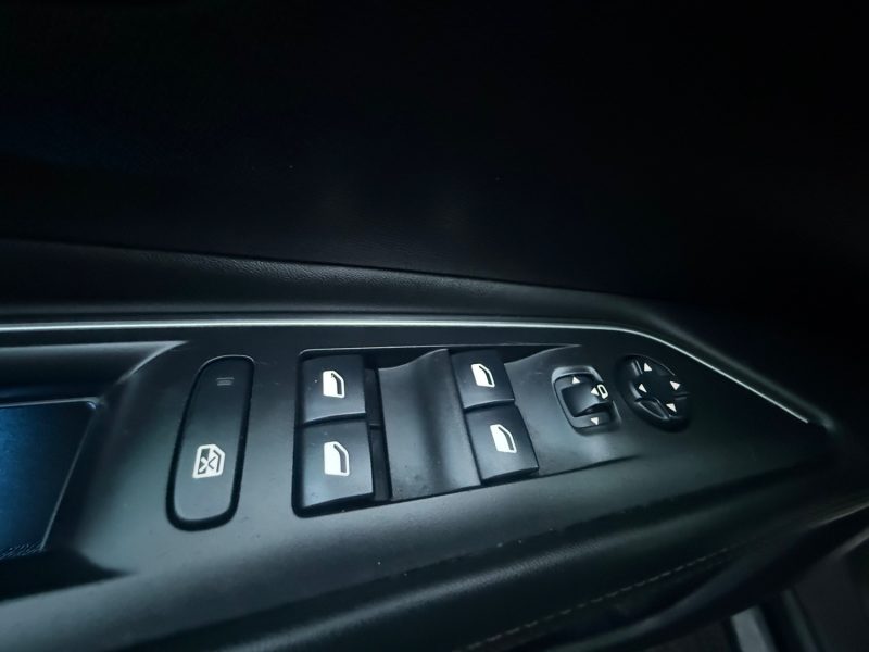 PEUGEOT 3008 CROSSWAY 2.0 HDI 150CV - 16V TURBO 2017