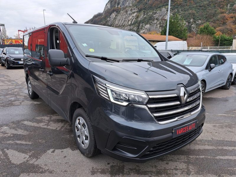 RENAULT TRAFIC L2 2.0 DCI 150 CV 9 PLACES TVA RECUPERABLE 2023
