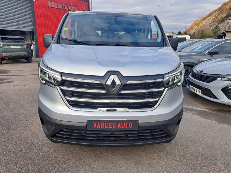 RENAULT TRAFIC  l2 2.0 dci 150 cv 9 places tva recuperable