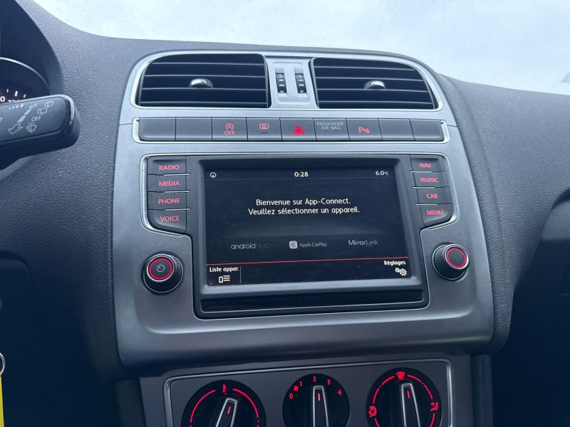 VOLKSWAGEN POLO 1.2 TSI 90CH DSG7 5P 1 ÈRE MAIN  