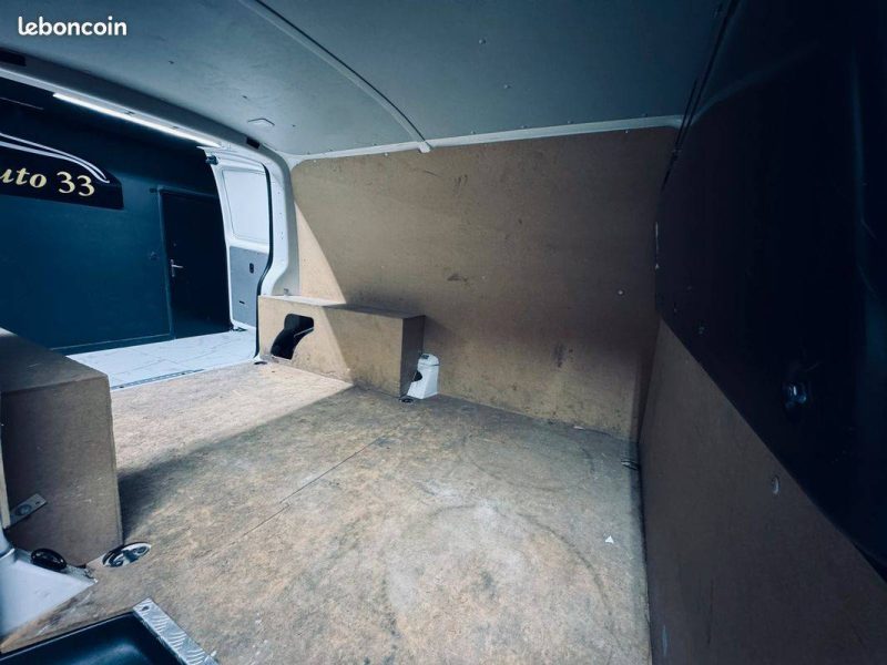 VOLKSWAGEN  TRANSPORTER   2020