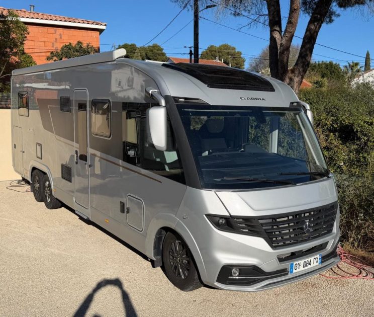 ADRIA MOBIL SUPER SONIC ADRIA SUPERSONIC 890LC 