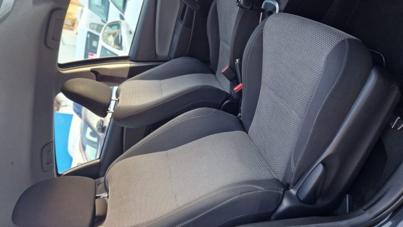 TOYOTA YARIS HYBRID 100 CV COLLECTION 2020