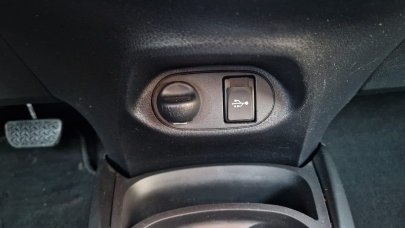 TOYOTA YARIS HYBRID 100 CV COLLECTION 2020