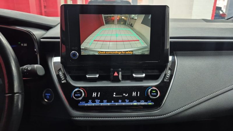 TOYOTA COROLLA TOURING SPORTS 184cv DESIGN/1 ERE MAIN/TVA RECUPERABLE