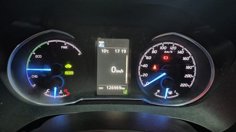 TOYOTA YARIS BERLINE HYBRIDE 100cv DYNAMIC BUSINESS/1 ERE MAIN/TVA RECUPERABLE