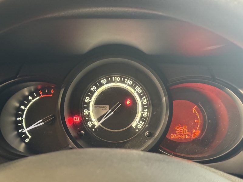 CITROEN C3 SOCIETE 1.4 HDI 70 ATTRACTION DISTRIBUTION OK