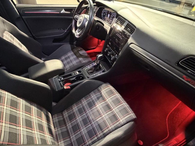 VOLKSWAGEN GOLF 7 2.0 TSI 245 GTI PERFORMANCE DSG7 - TOIT OUVRANT - SIEGES CHAUFFANTS 