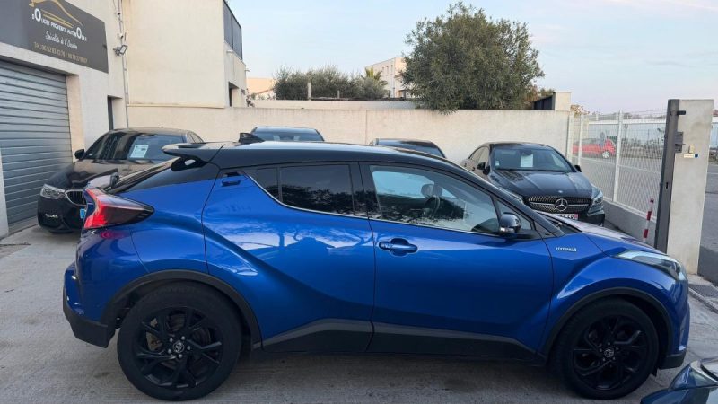 TOYOTA C-HR 1 122H GRAPHIC 2018