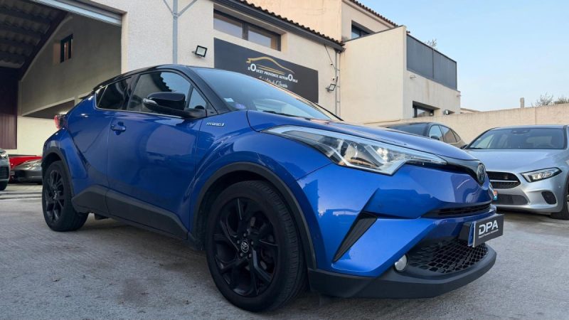 TOYOTA C-HR 1 122H GRAPHIC 2018