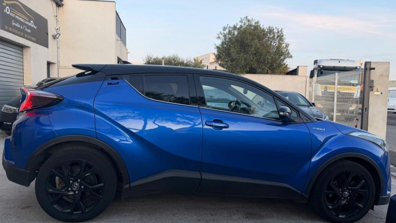 TOYOTA C-HR 1 122H GRAPHIC 2018