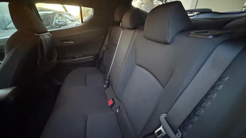 TOYOTA C-HR 1 122H GRAPHIC 2018