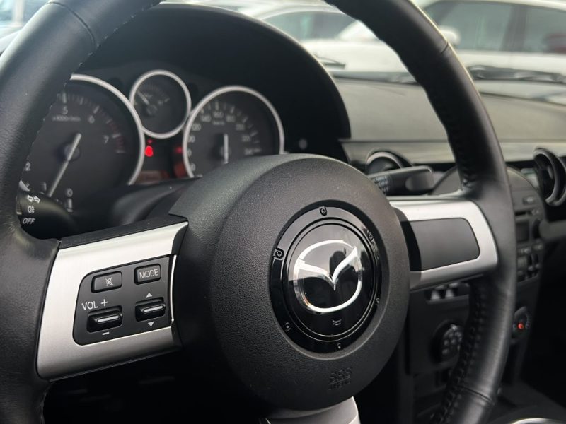 MAZDA MX-5 III ROADSTER / CABRIOLET 1.8 i 126 Cv 1ERE MAIN PACK ELEGANCE CUIR 39 100km - Garantie1an