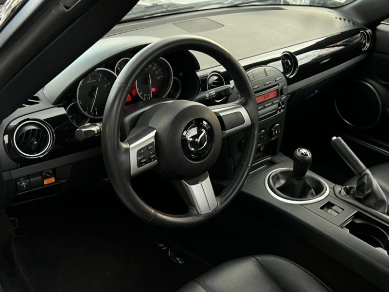 MAZDA MX-5 III ROADSTER / CABRIOLET 1.8 i 126 Cv 1ERE MAIN PACK ELEGANCE CUIR 39 100km - Garantie1an