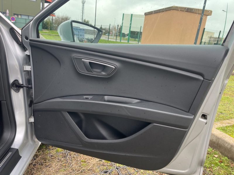 SEAT LEON  1.2L TSI 110 PREMIUM, TOIT OUVRANT, CUIR-ALCANTARA 2015