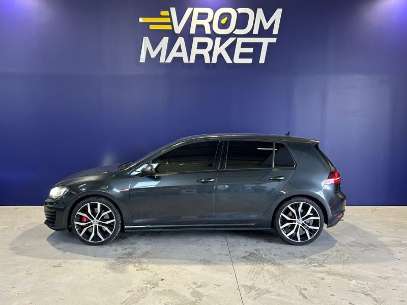 VOLKSWAGEN GOLF 2.0 GTI 230 BOITE MANUELLE PERFORMANCE