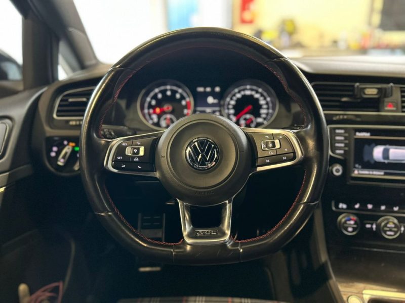 VOLKSWAGEN GOLF 2.0 GTI 230 BOITE MANUELLE PERFORMANCE