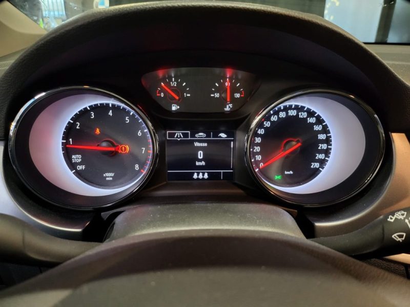 OPEL ASTRA 1.2 TURBO 110cv BUSINESS / APPLE CARPLAY / 1ERE MAIN / SUIVI COMPLET