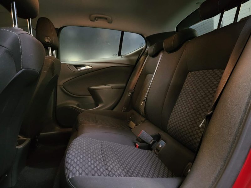 OPEL ASTRA 1.2 TURBO 110cv BUSINESS / APPLE CARPLAY / 1ERE MAIN / SUIVI COMPLET