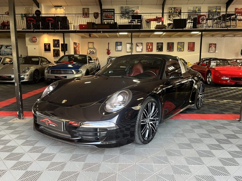PORSCHE  911 991 TARGA 4 2015