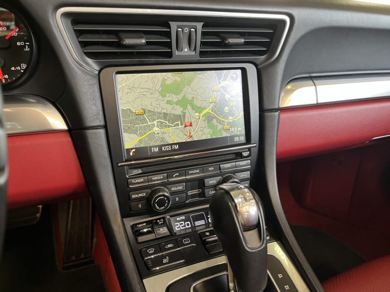 PORSCHE  911 991 TARGA 4 2015